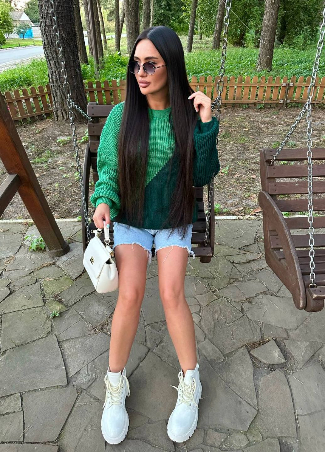 Зеленый демисезонный комбинированный свитер с круглым воротником Allthings