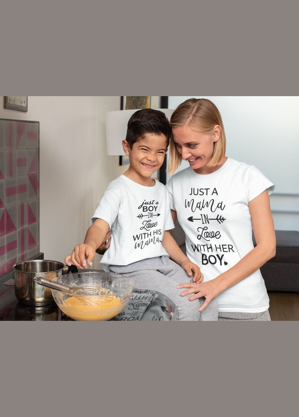 Парные футболки для мамы и сына с принтом "Just aama love with her boy. Boy love with hisama" Кавун футболка (316305337)