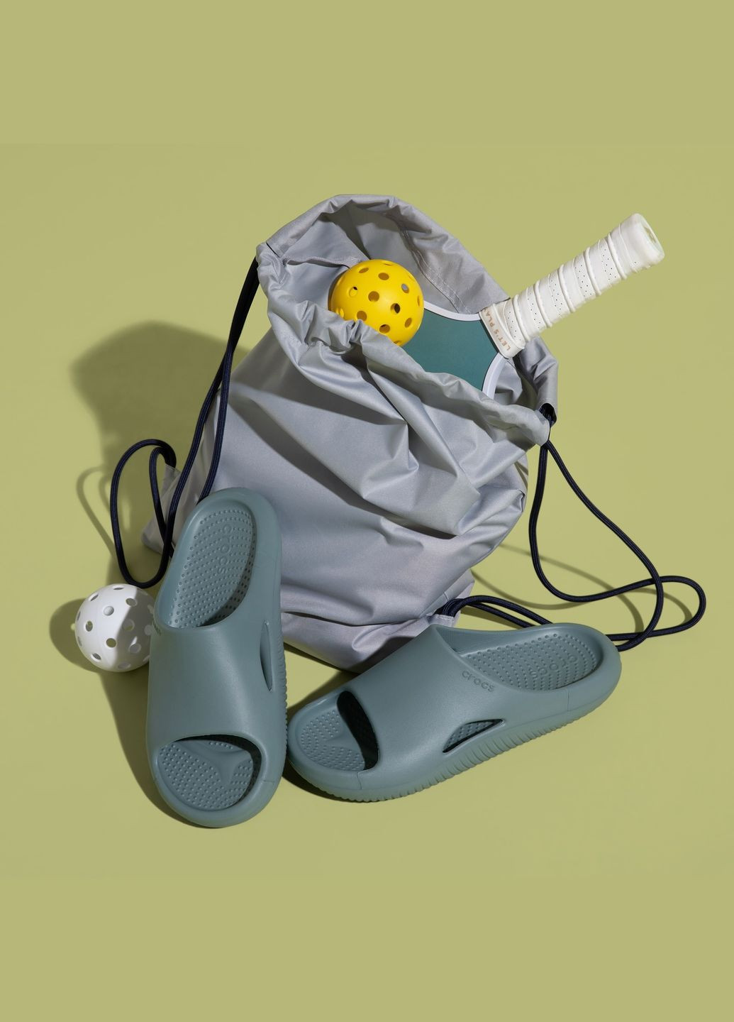 Голубые повседневные, пляжные мужские шлепанцы меллоу mellow recovery pond Crocs