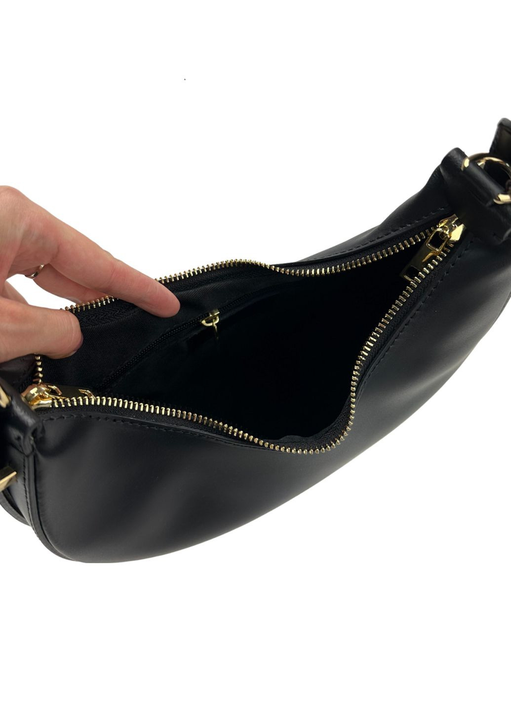 Кросбоді жіноче чорне шкіряне напівкругле Italy RoyalBag F-IT-5843A (299179415)