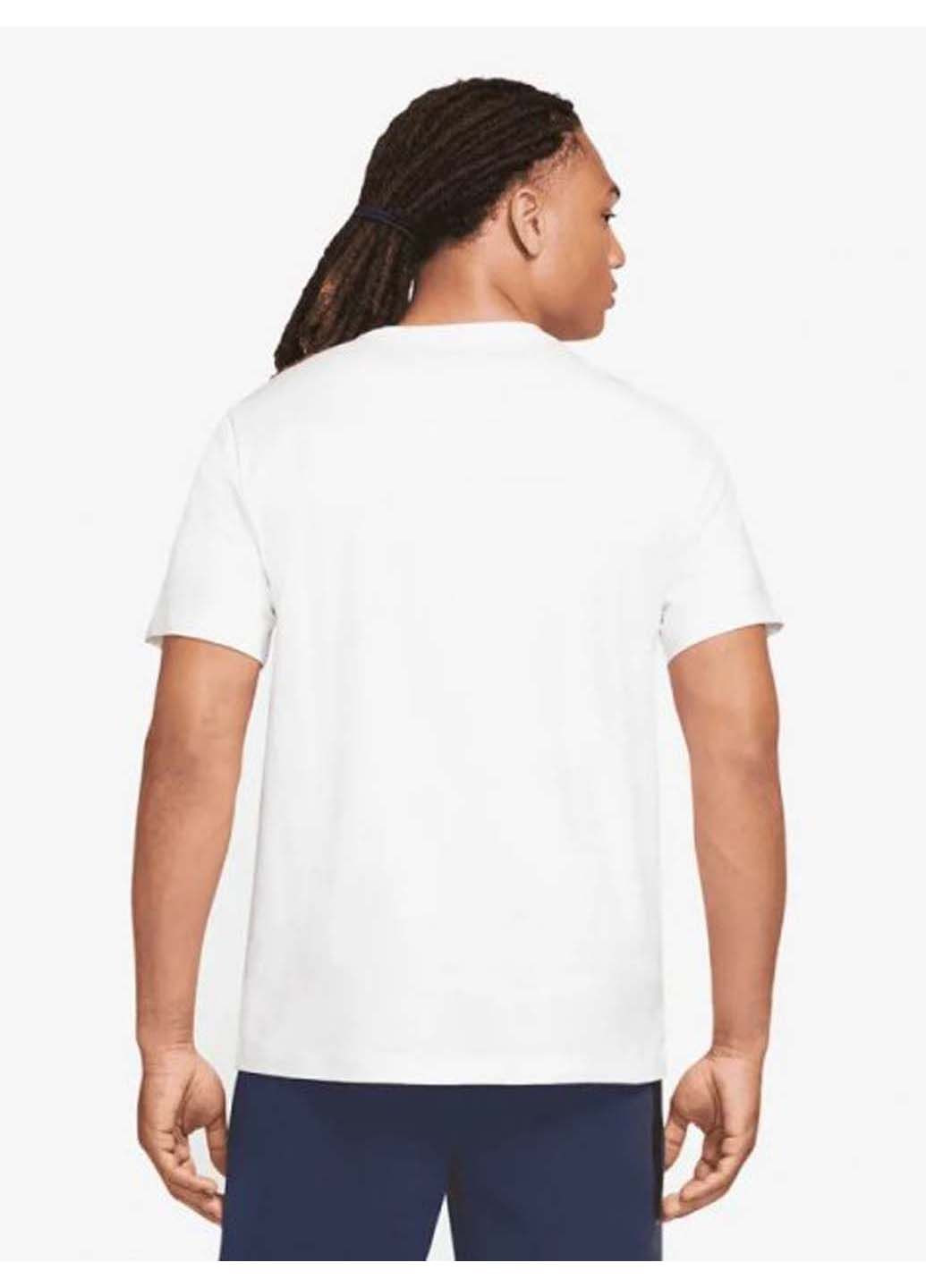 Біла футболка чоловіча Nike