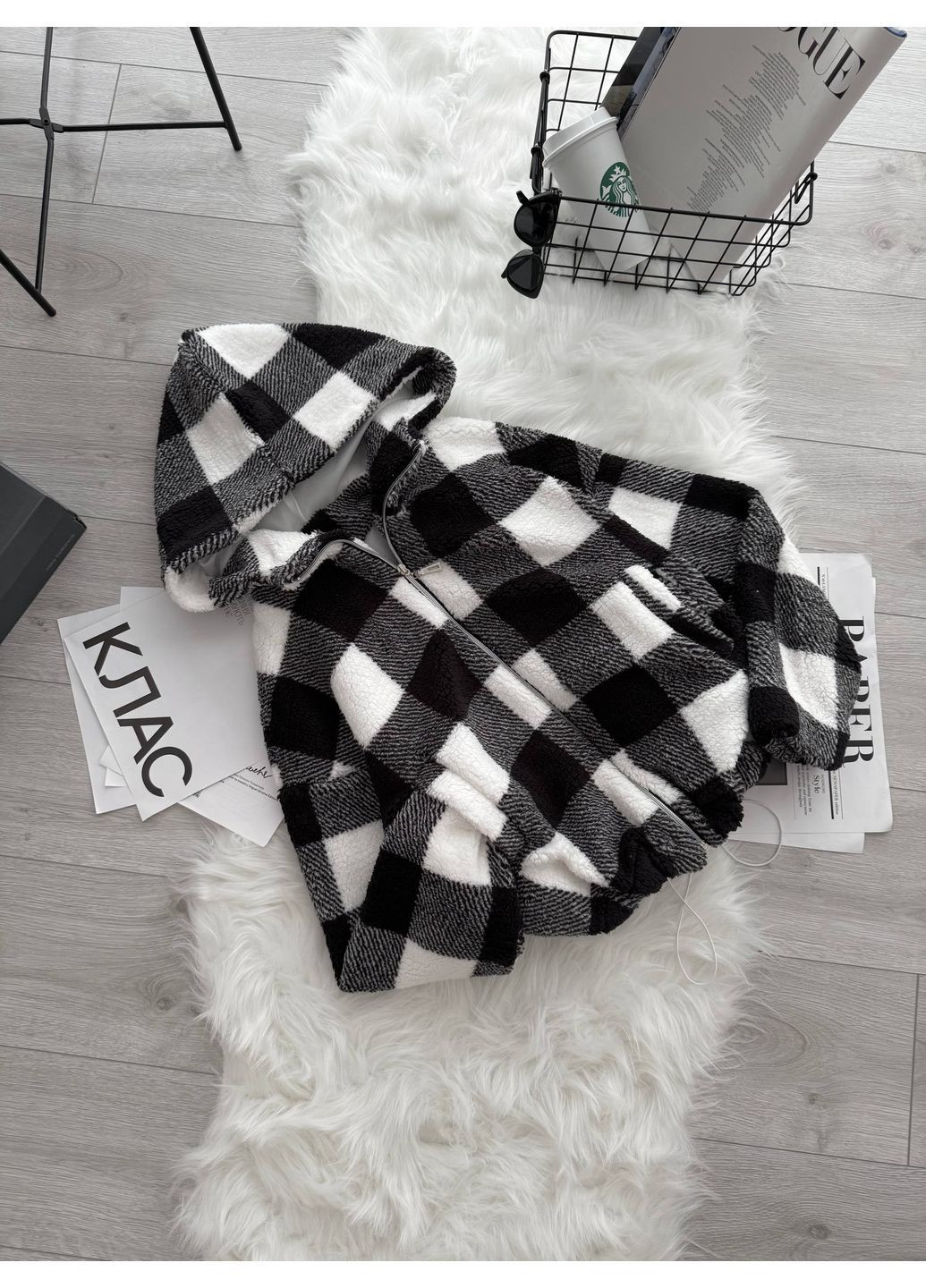 Бомбер на блискавці (369135658)