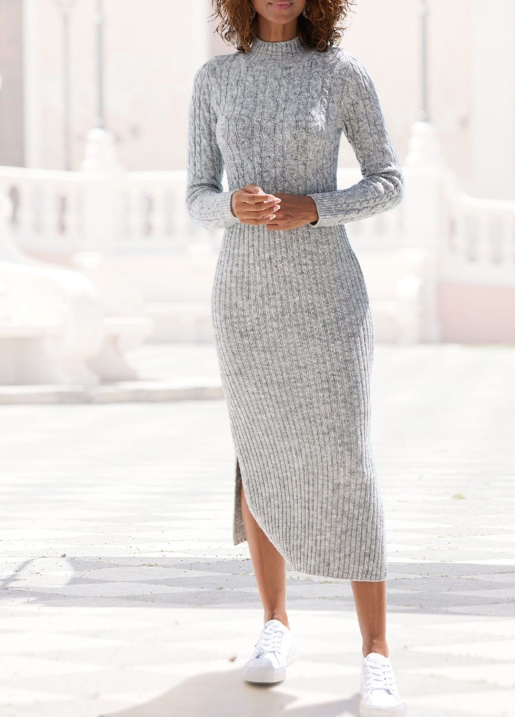 Серое платье Lascana с орнаментом