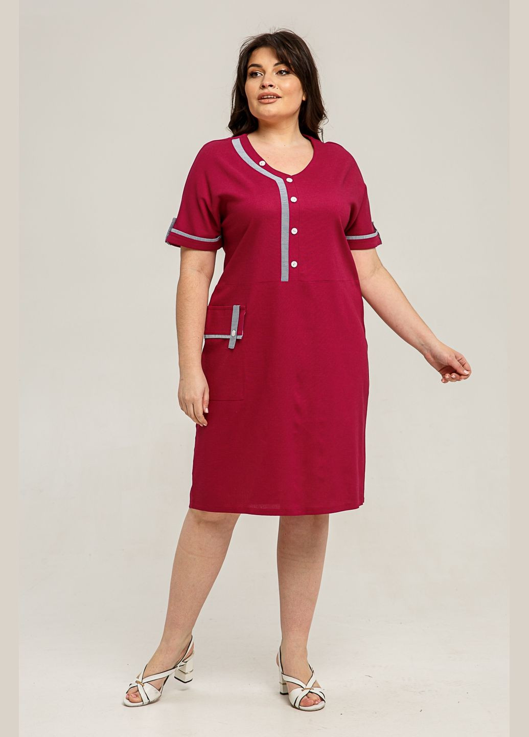 Малиновое повседневный летнее льняное платье "эмма" полуприталенного силуэта с накладным карманом с клапаном all posa (ap101407p) A'll Posa