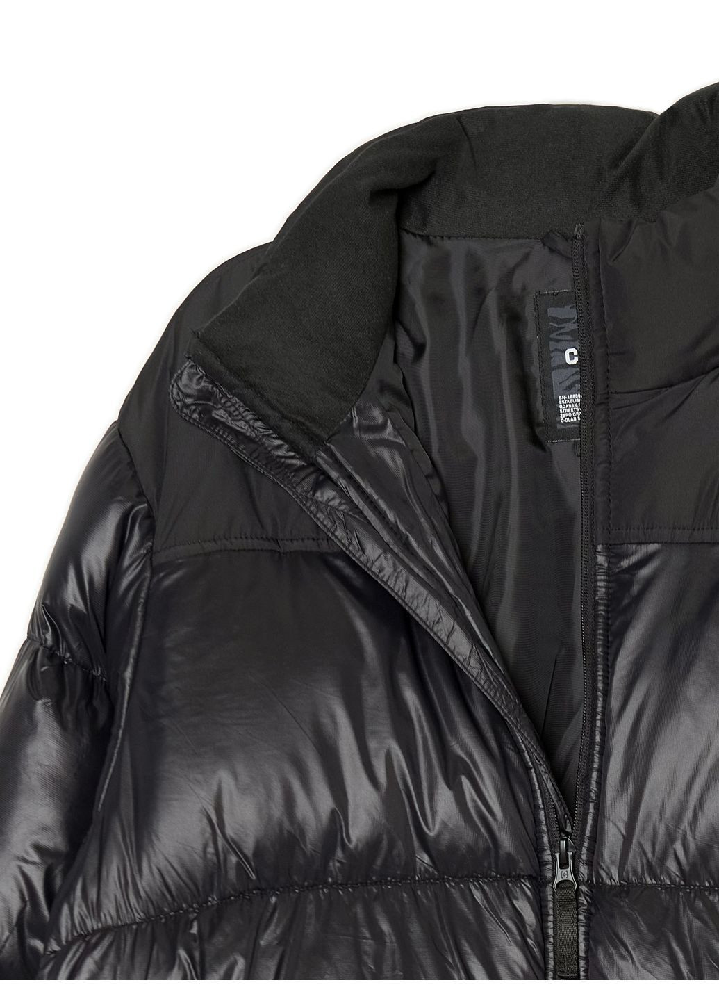 Чорна зимня куртка чоловіча чорна зимова дута Cropp