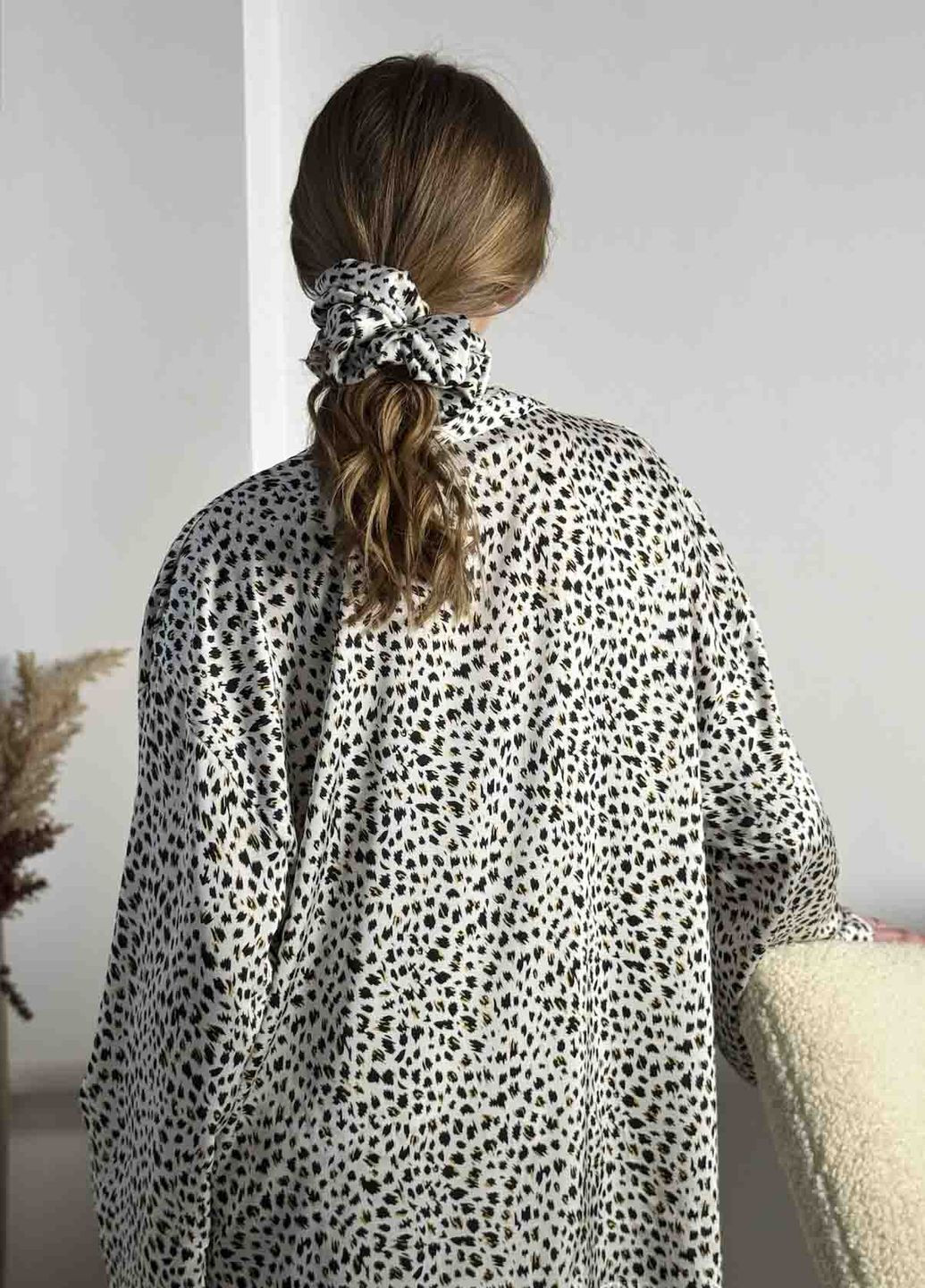 Серая всесезон пижама коллекции «объятия» с принтами (сорочка, штани, резинка) VIDCHUY