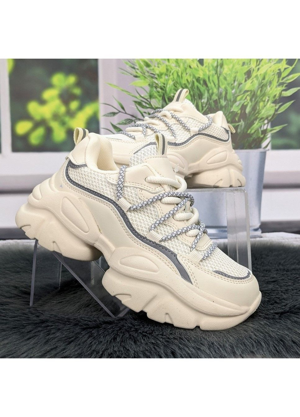 Бежеві осінні кросівки дитячі для дівчинки Clibee