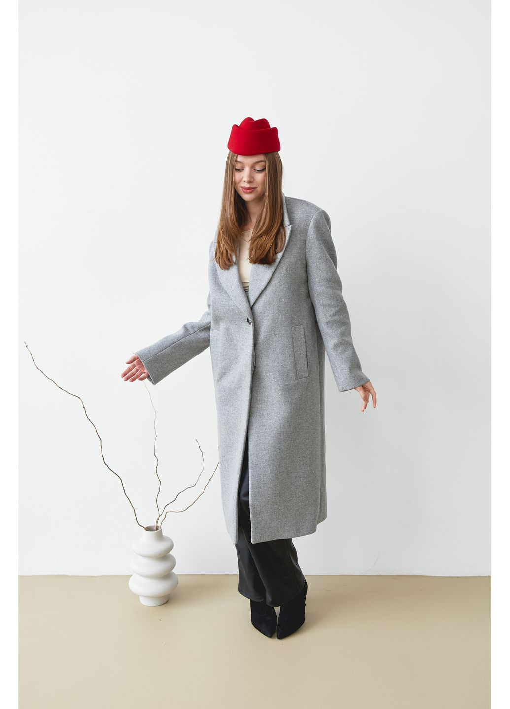 Женская фетровая шляпа пилотка из шерсти AVIELLE черная No Brand (366666909)