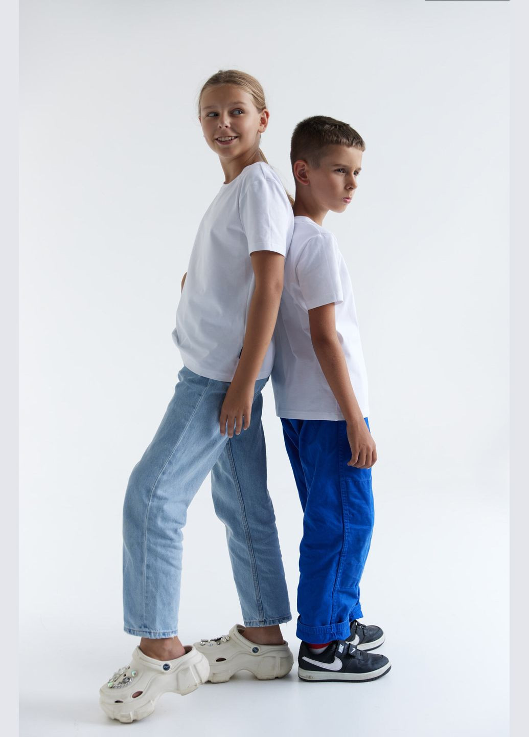 Белая демисезонная футболка bebi Garne