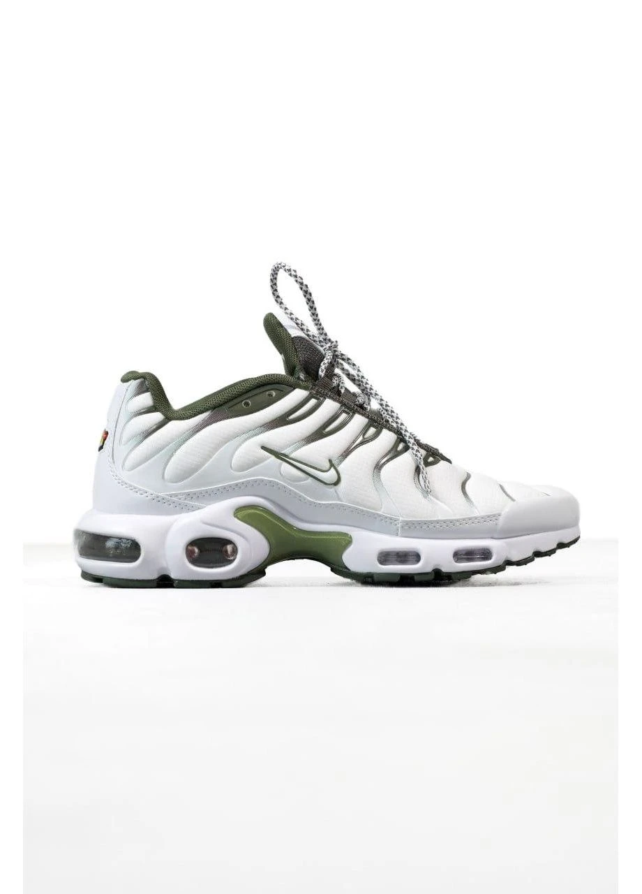 Зеленые летние кроссовки nike air max plus tn light bone olive найк аир макс тн плюс No Brand