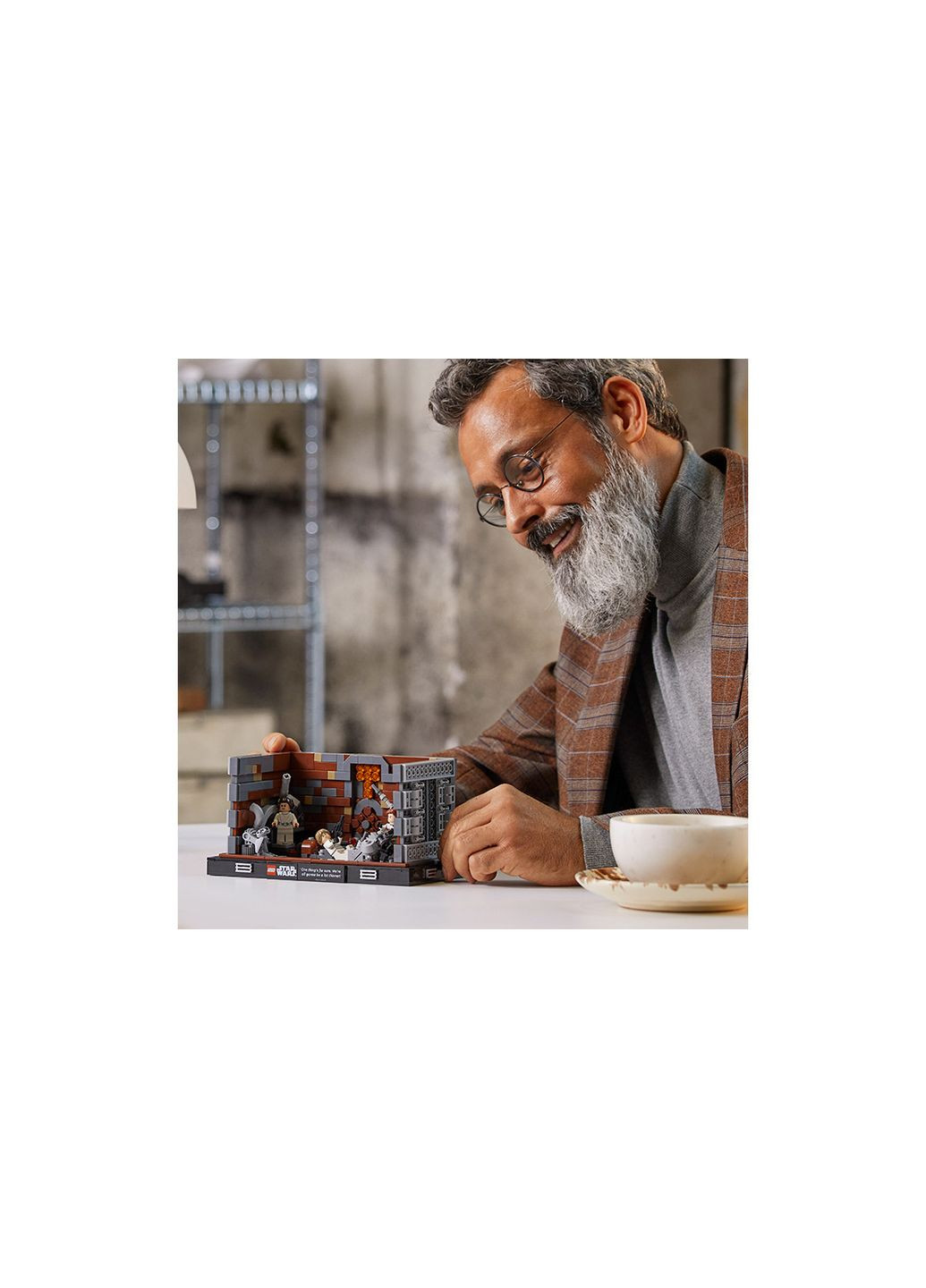 Star Wars Диорама Уплотнитель отломков на Звезде Смерти 802 детали (75339) Lego (304055065)