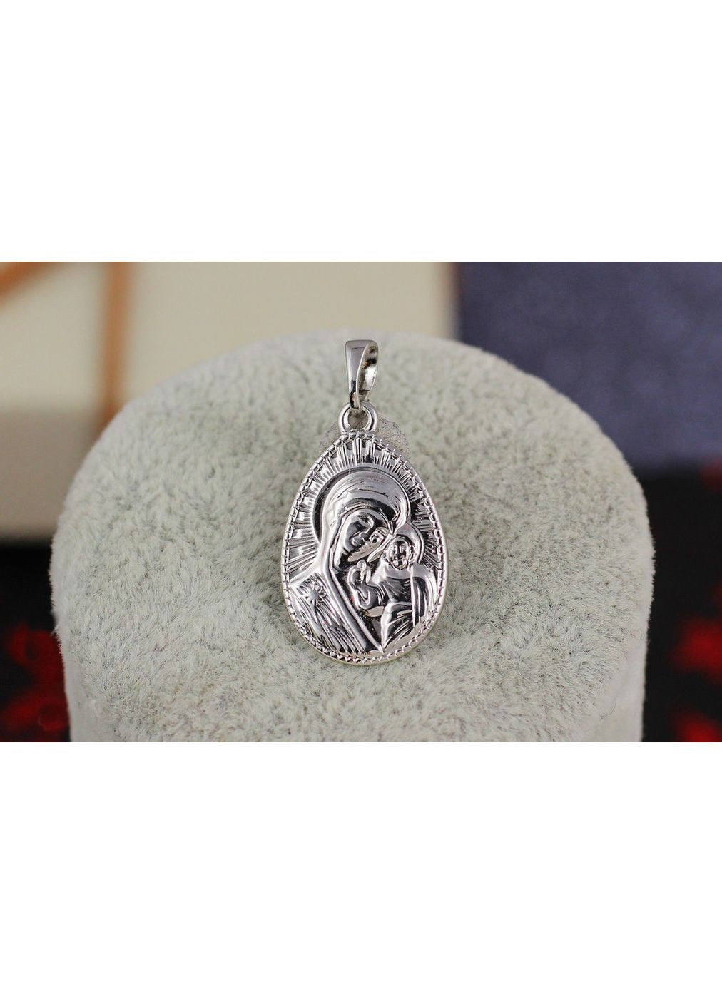 Ладанка овальна Марія з немовлям в променях 2 см срібляста love-shopping Xuping Jewelry (355799226)