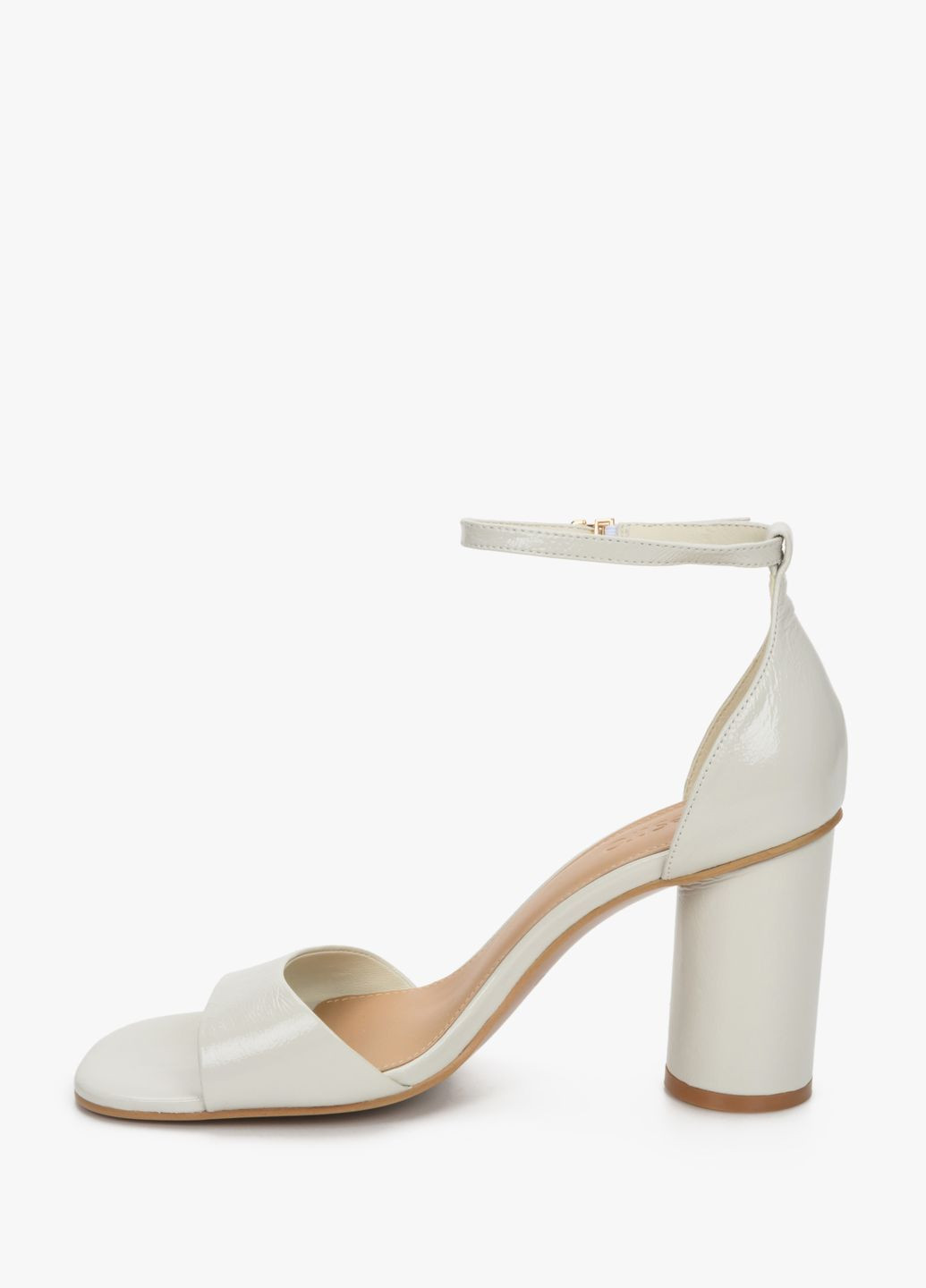Белые босоножки, цвет белый Estro