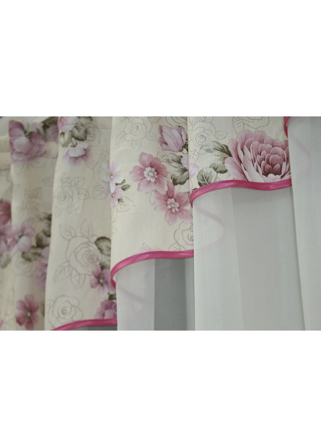 Кухонна гардина № 036к арка молочний з рожевим 270х170 см (52-0846) VR-Textil (299633133)
