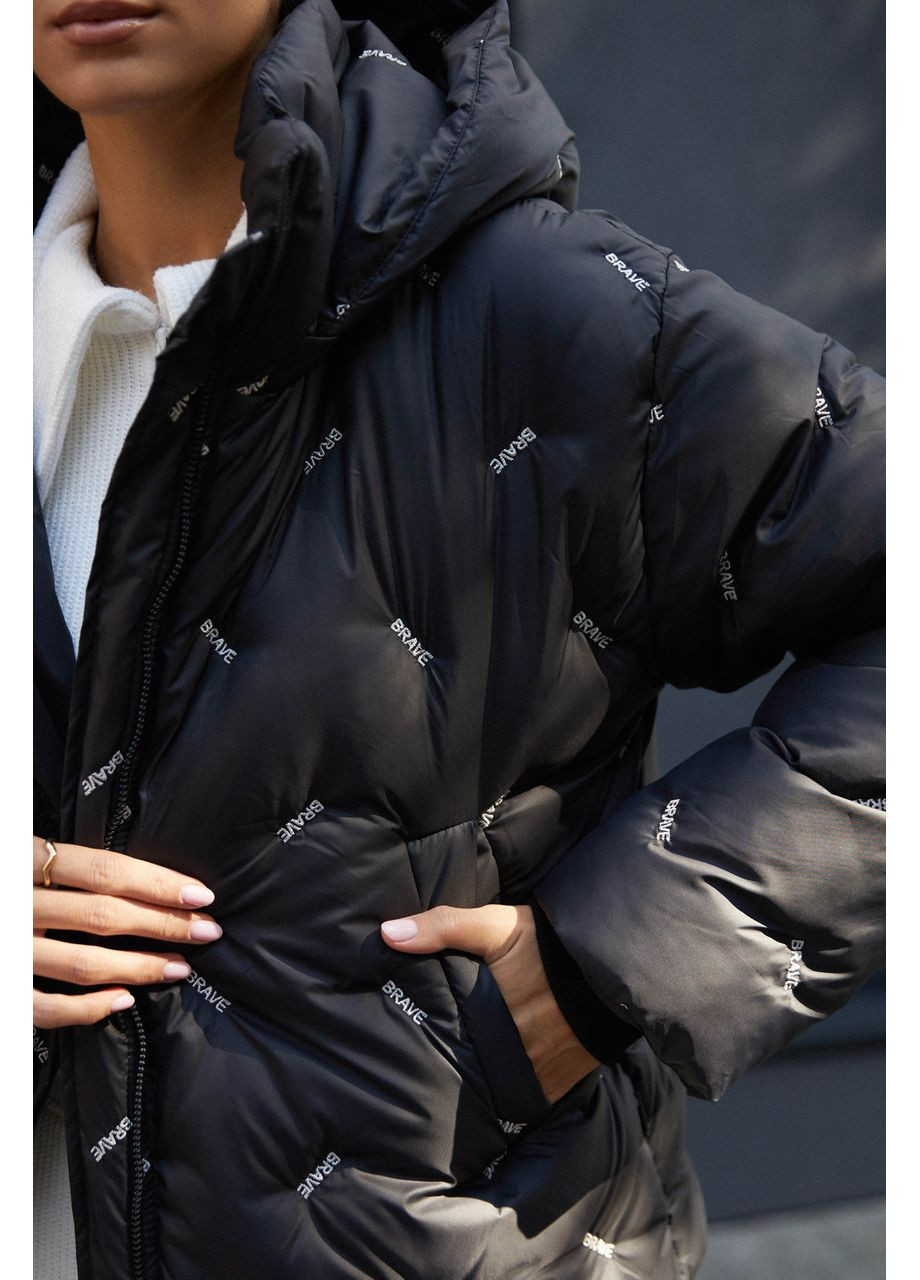 Черная зимняя черная куртка с декоративной вышивкой Seventeen