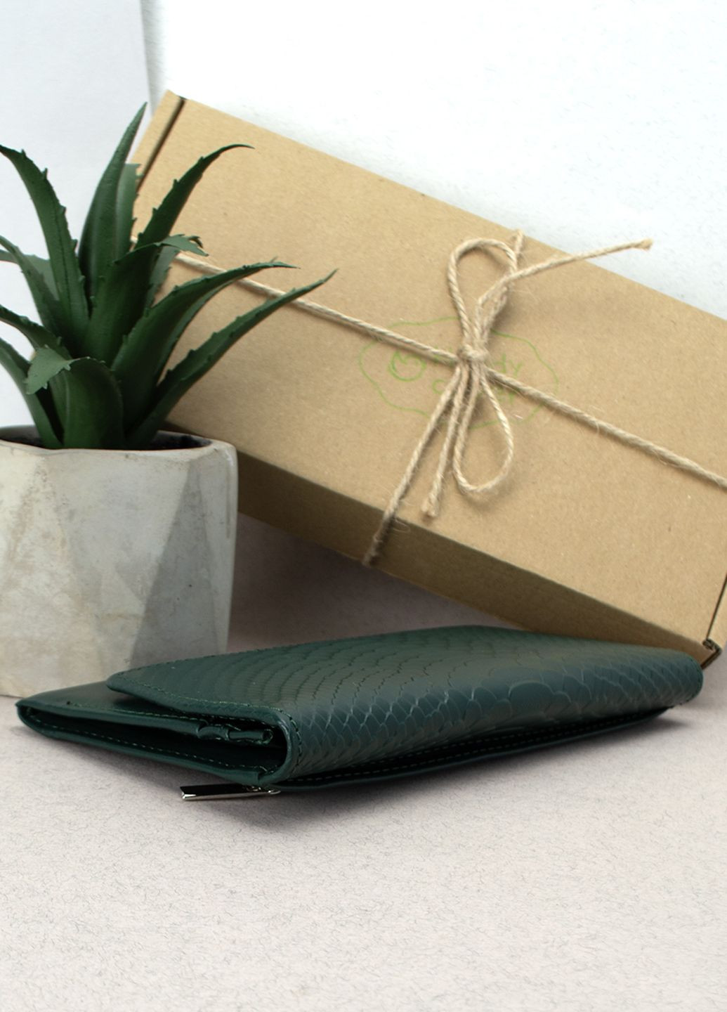Подарунковий жіночий набір №92: гаманець Leona + обкладинка на паспорт + ключниця (зелений пітон) HandyCover (283323775)