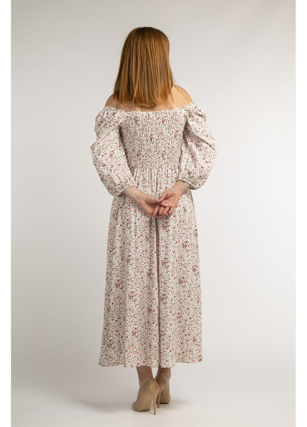 Белое праздничный, повседневный, коктейльное, кэжуал платье с опущеными плечами в цветочек CHICLY с цветочным принтом