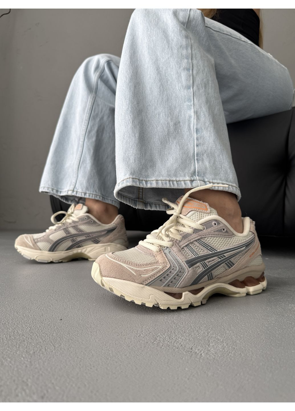 Кросівки жіночі Asics Gel-Kayano 14 Peach Cream | Асікс Гель-Каяно 14 кремові No Brand кремові демісезони (370709420)