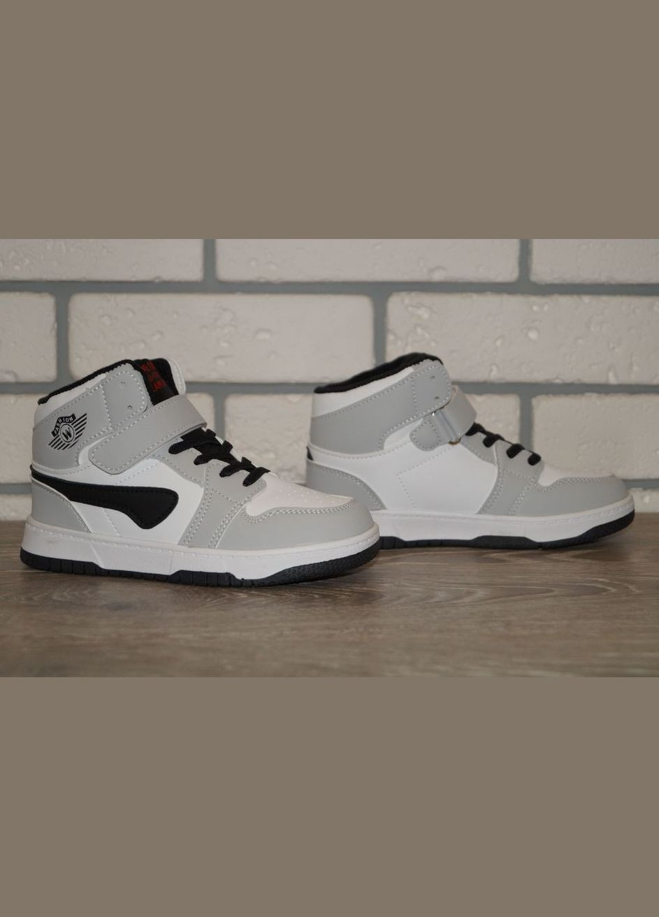 Светло-серые повседневные, кэжуал осенние хайтопы демисезонные детские / ботинки демисезонные детские серые с белым BBT