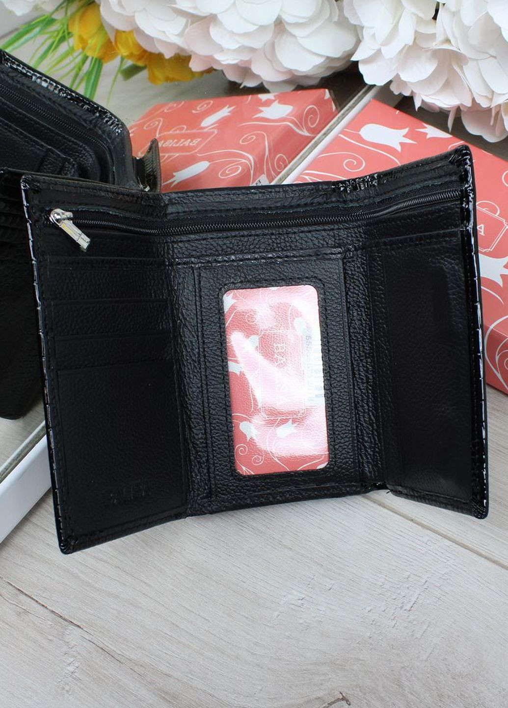 Женский кошелек из натуральной лакированной кожи Vishnya (322763833)