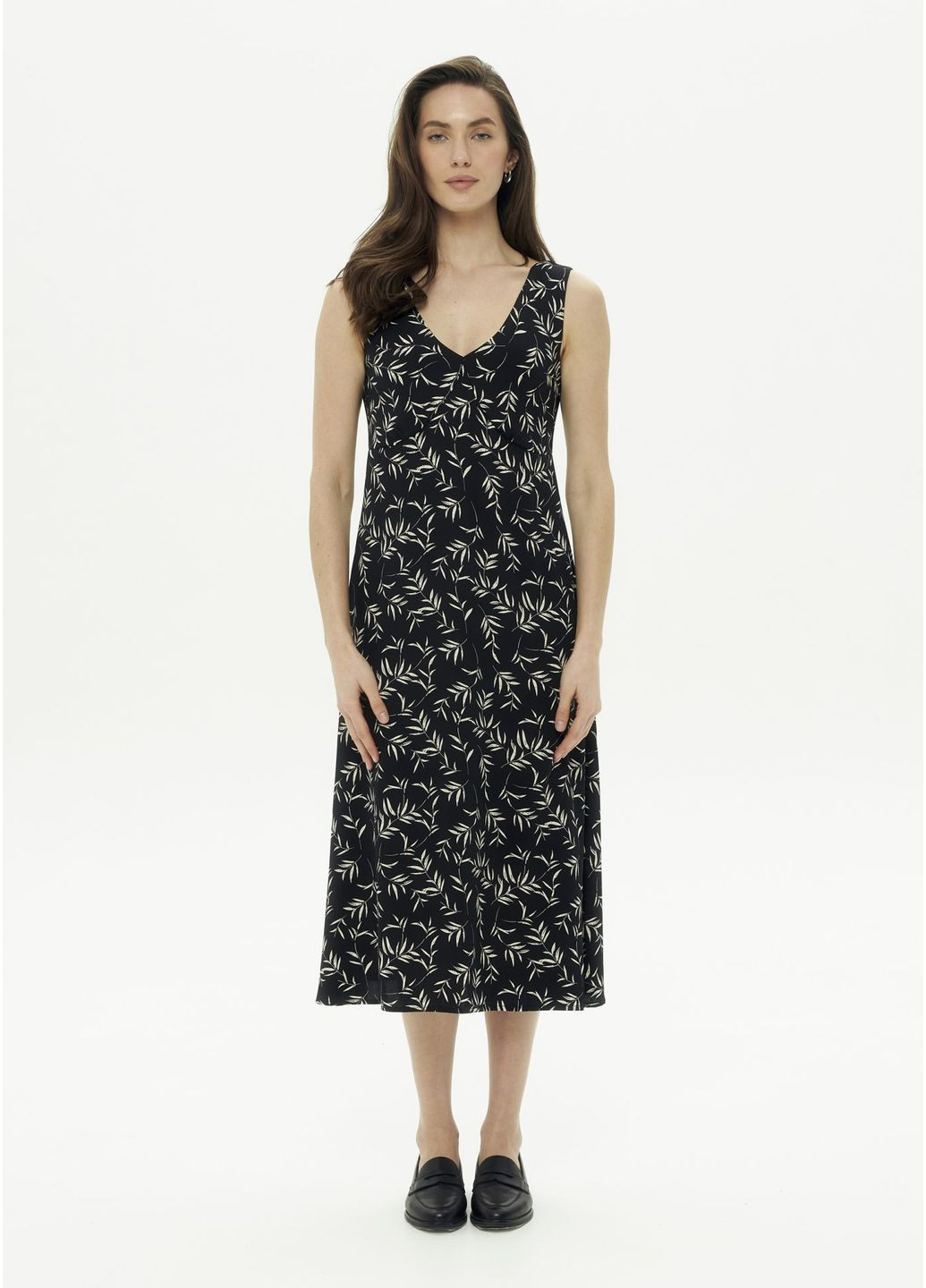 Комбинированное платье 1600272511al черный Alvo