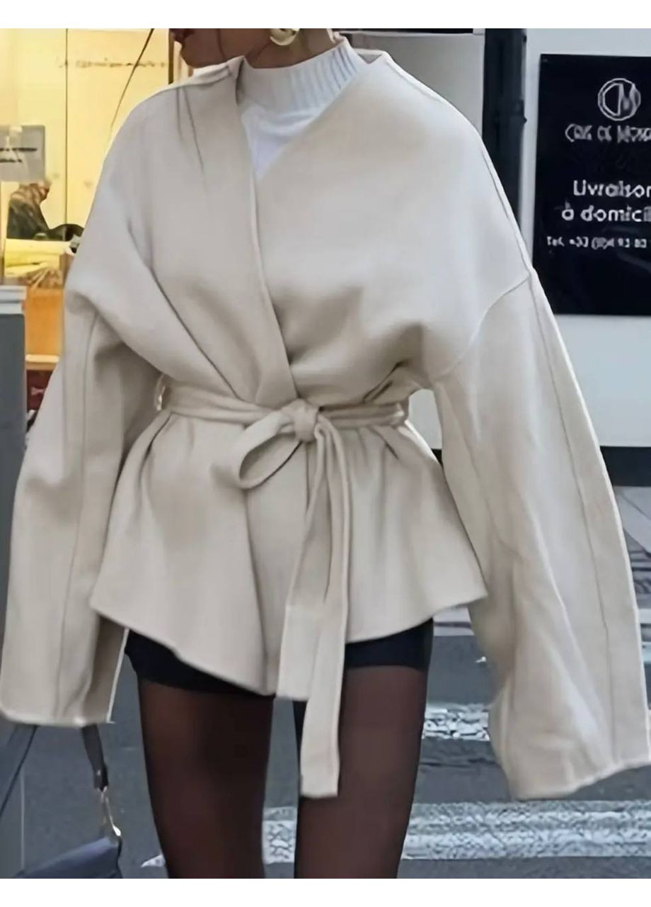 Молочное демисезонное Женское укороченное пальто из кашемира. Vione