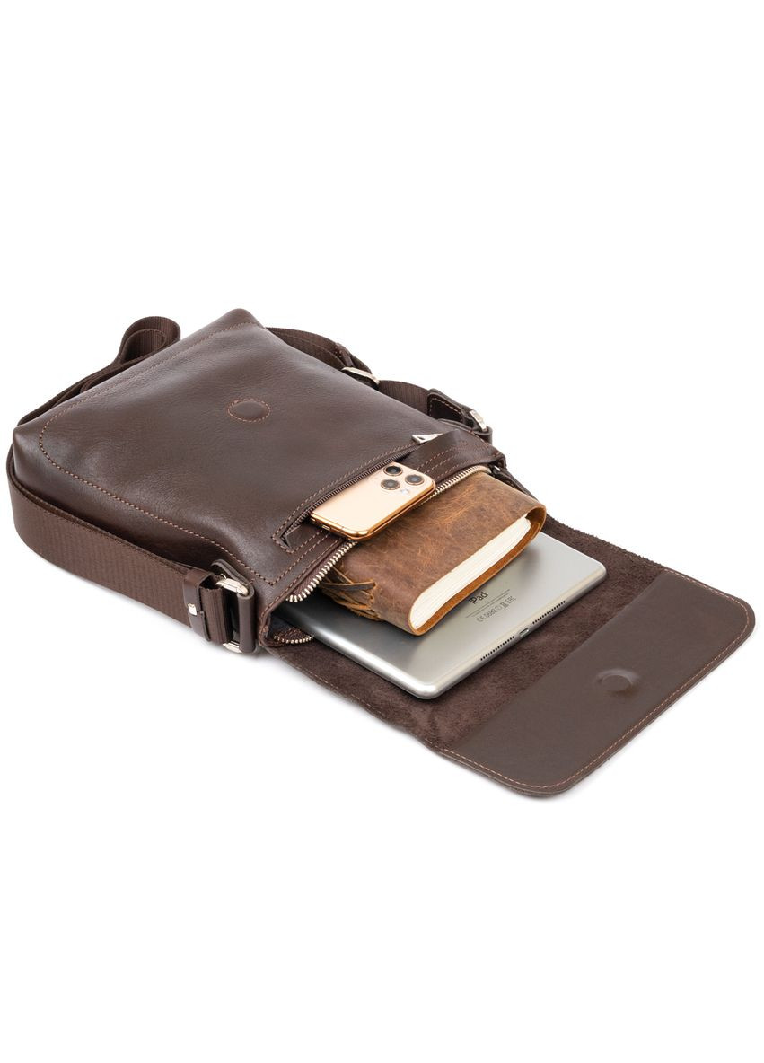 Чоловіча сумка через плече шоколадна крос боді в гладкій італійській шкірі 11334 Grande Pelle (329197268)