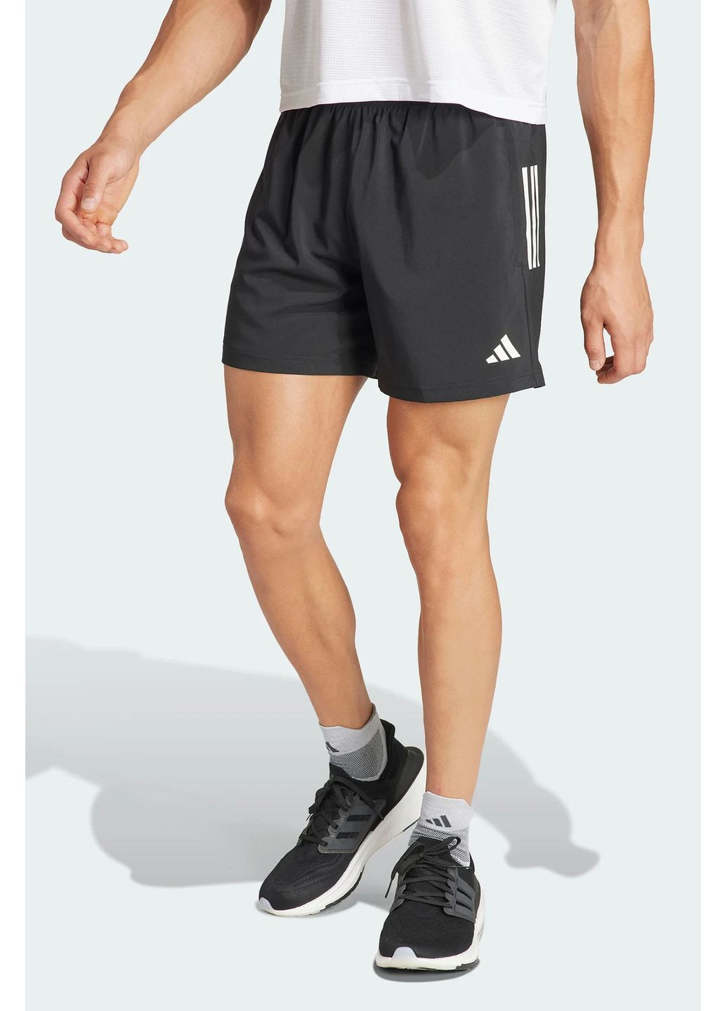 Спортивні шорти adidas (361306484)