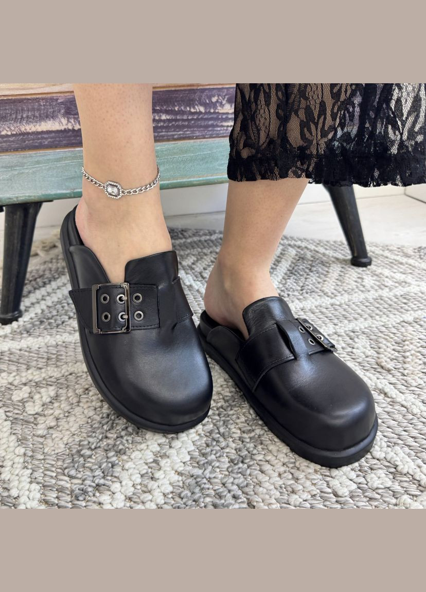 Черные сабо клоги женские кожаные, декорированы ремешком.. 39 размер Vasha para