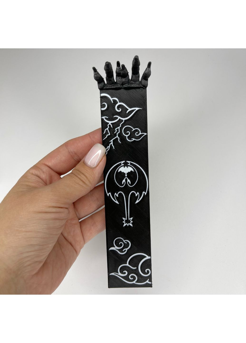 Пластиковая 3D закладка для книги с когтями Четвертое крыло объемное изображение 16×3.5 см Finding (363559438)