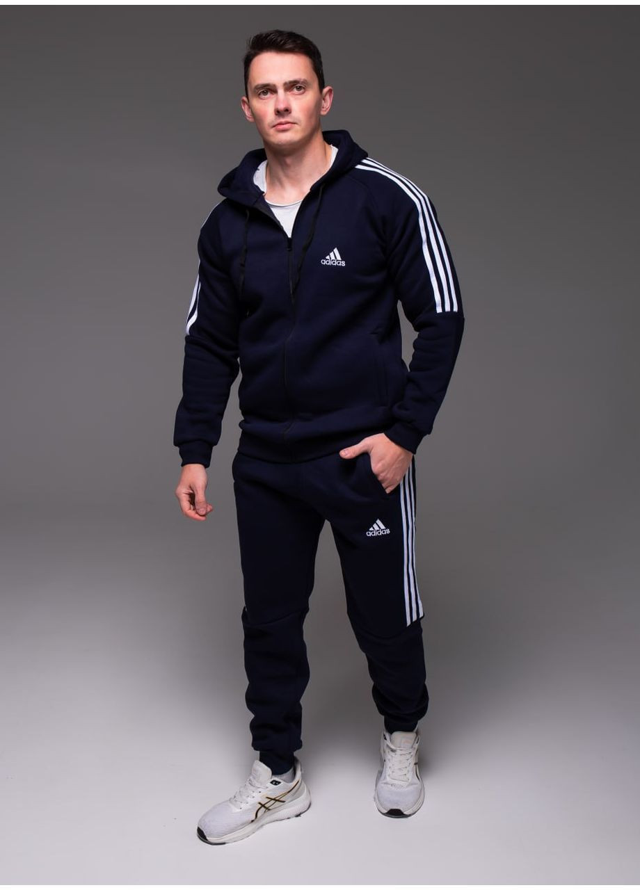 Мужской утепленный спортивный костюм на манжетах. No Brand (364869401)