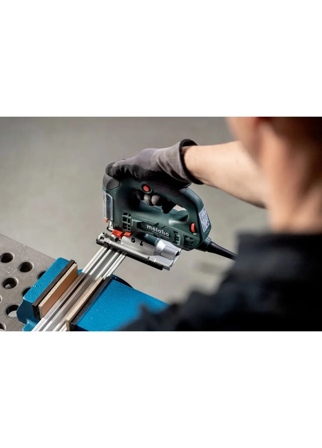 Лобзик 710 Вт для дерева и металла 100 мм 2,1 кг Metabo (393510784)