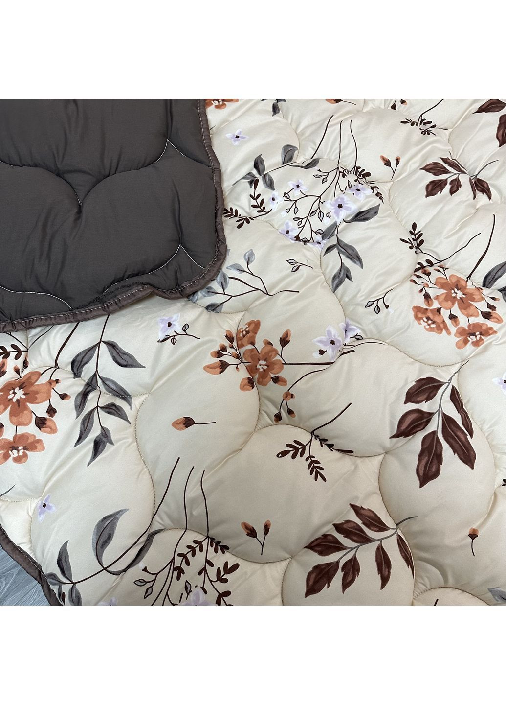 Двостороння ковдра сатин/мікрофібра розмір 150*210 см бежевого кольору. Оберіть свій ідеальний комфорт! No Brand (367912390)