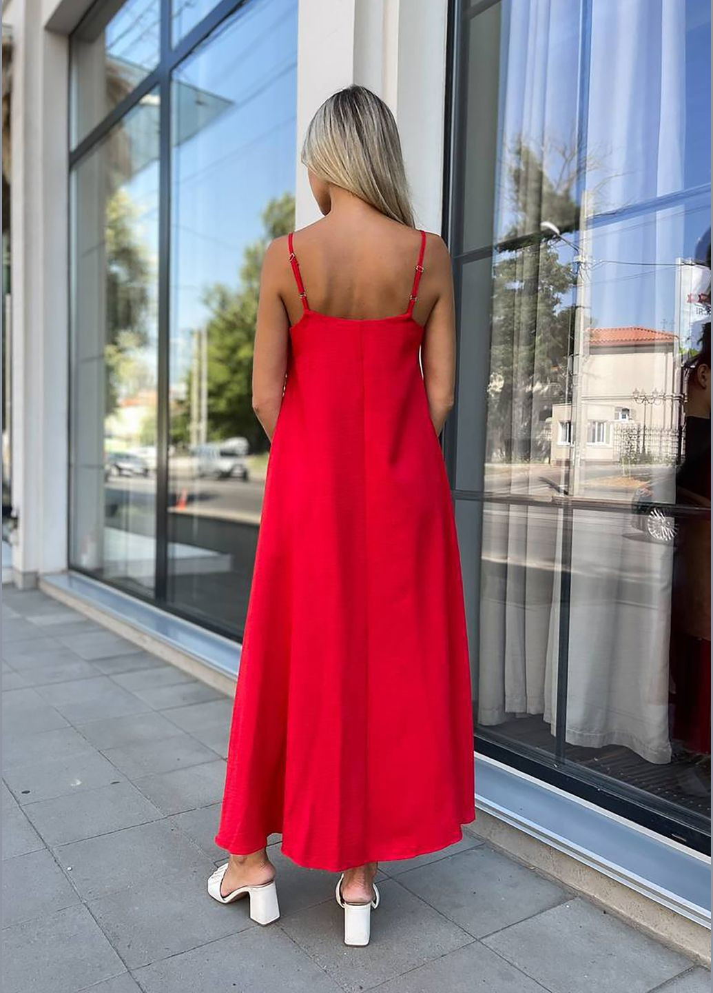 Комфортний літній сарафан з регульованими бретелями INNOE Сарафан (338182325)