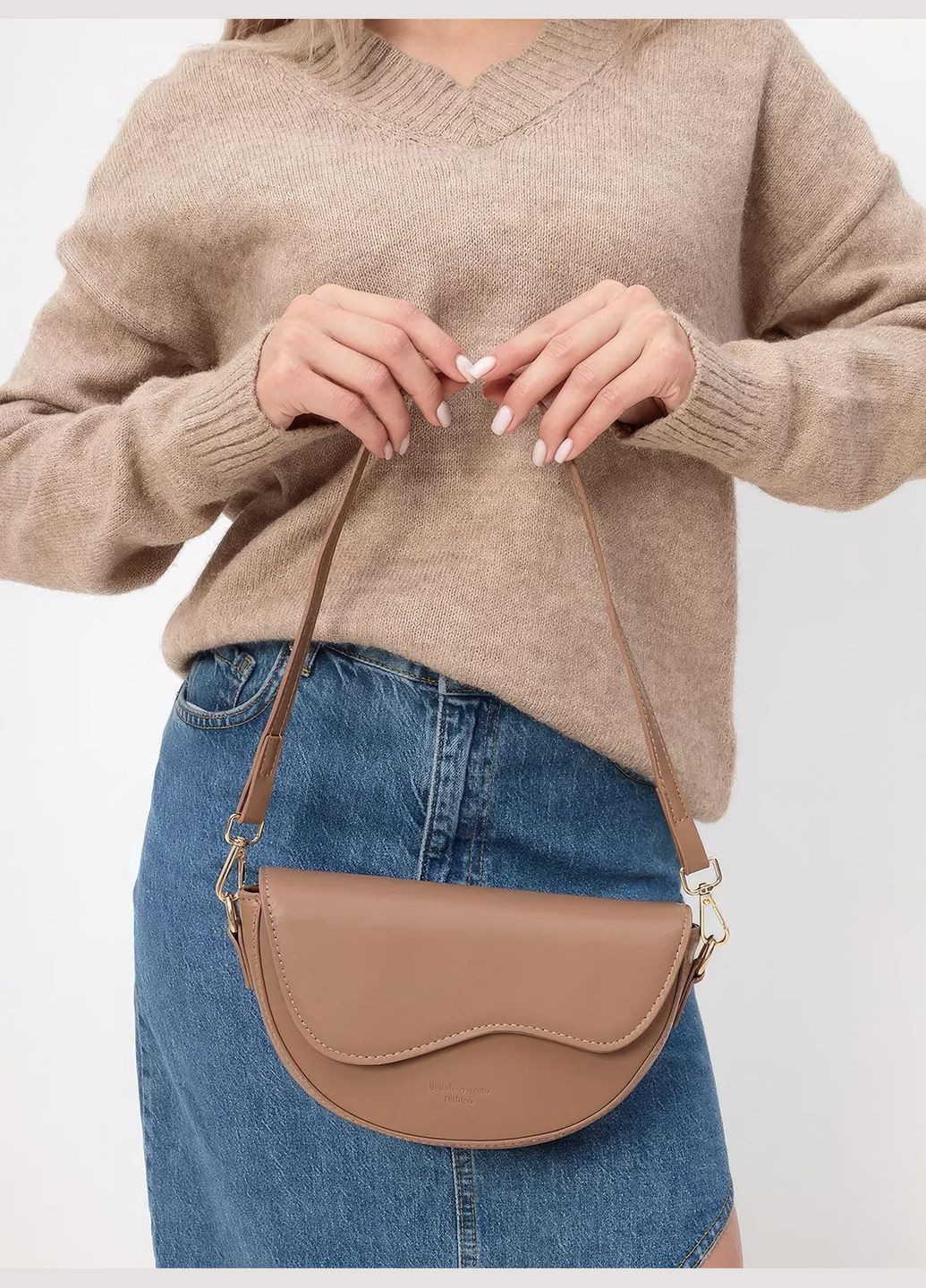 Жіноча асиметрична сумка через плече / сумочка крос-боді з широким ремінцем 2024 DobraMAMA (284728454)
