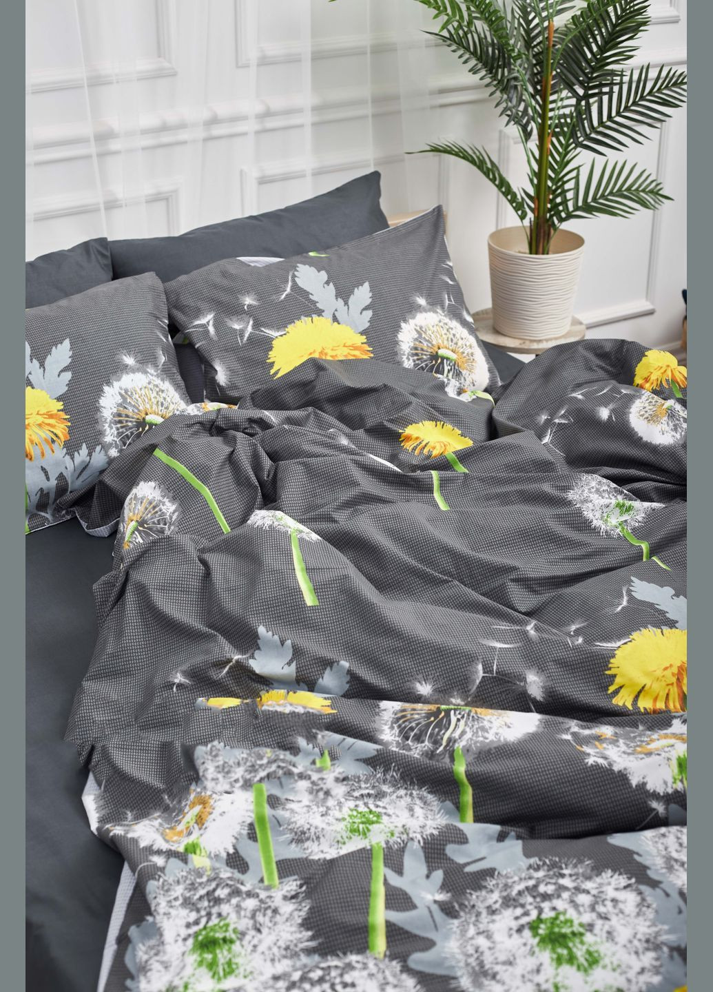 Комплект постільної білизни полуторний євро 160х220 наволочки 4х70х70 Бязь Gold Люкс (MS-820000929) Moon&Star Dandelion Black (285718191)
