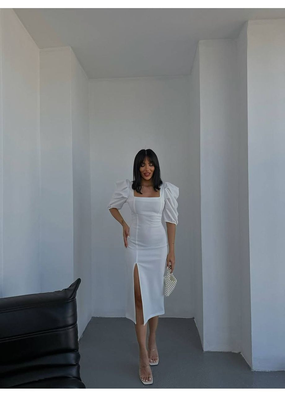 Молочна кежуал сукня дзвін з рукавом ліхтариком дзвін Adelante однотонна