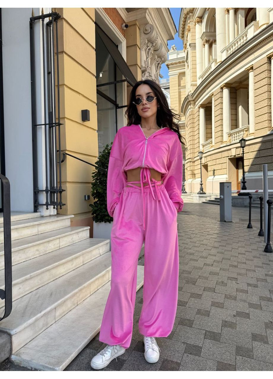 Жіночий велюровий костюм Avanti (365439248)