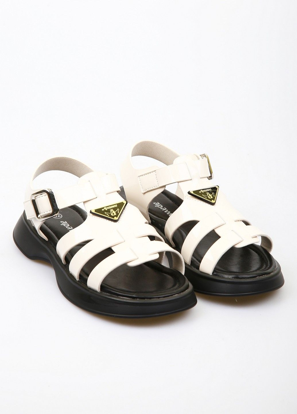 Бежевые босоножки Apawwa