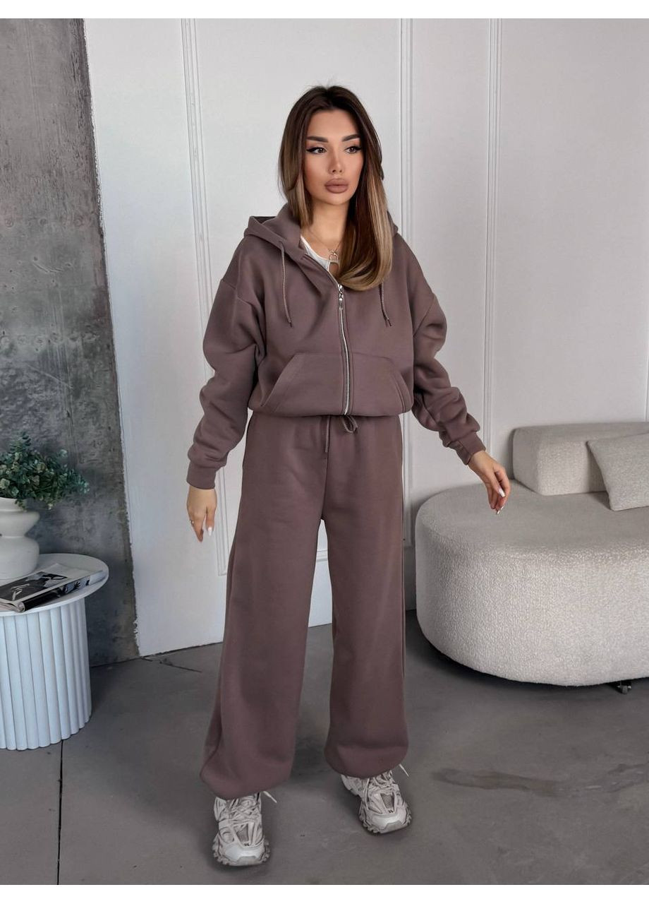 Женский спортивный костюм на флисе кофейного цвета 35757 No Brand (366725563)
