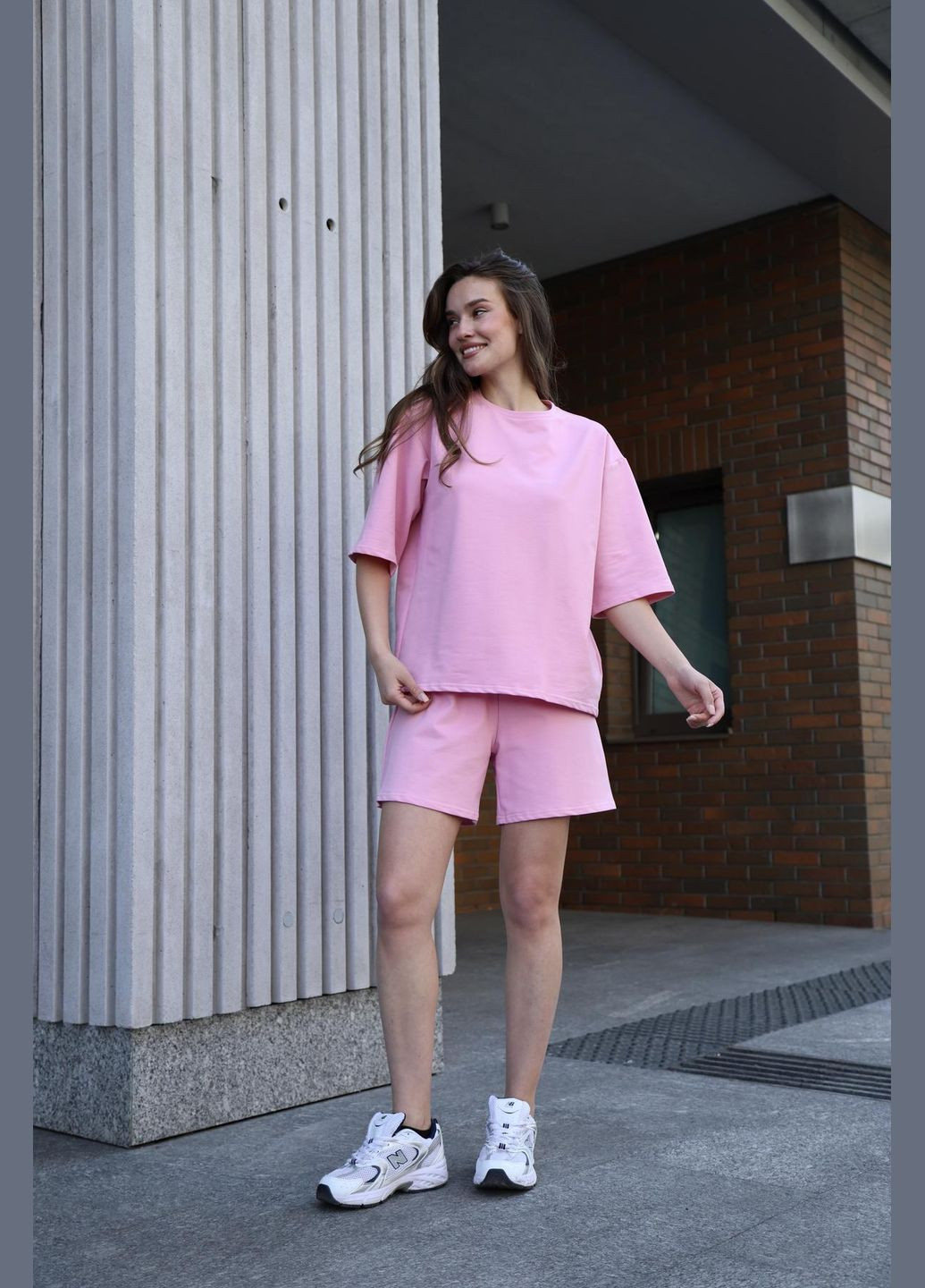 Комплект женский "Maya" футболка + шорты розовые No Brand (359379844)