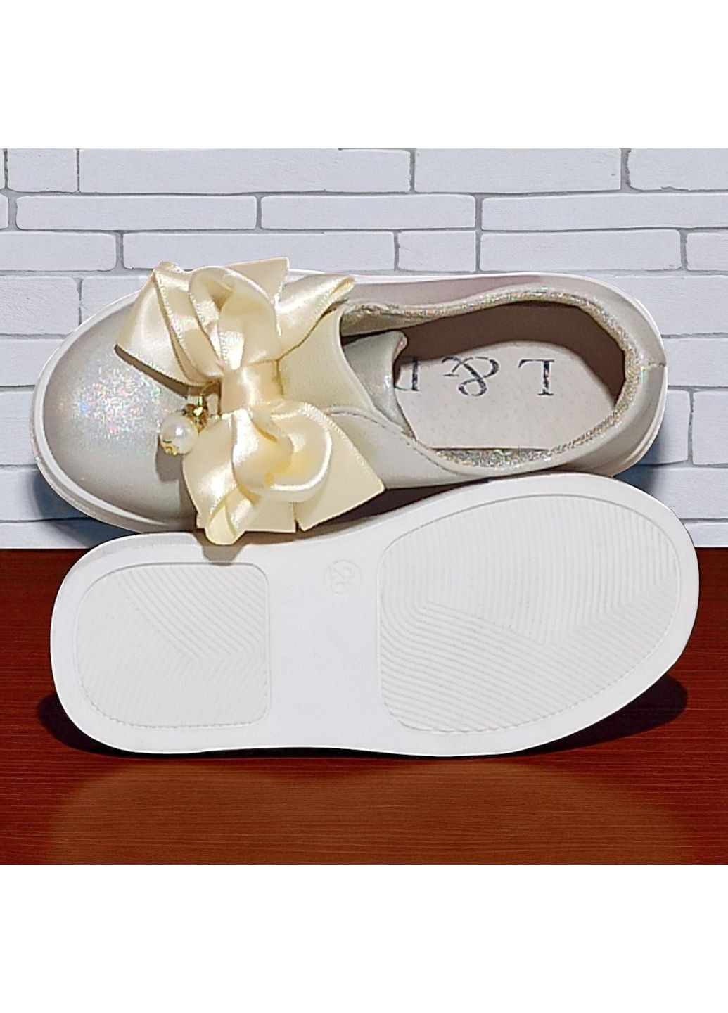 Молочные демисезонные осенние слипоны мокасины туфли с мордашкой для девочки L&D