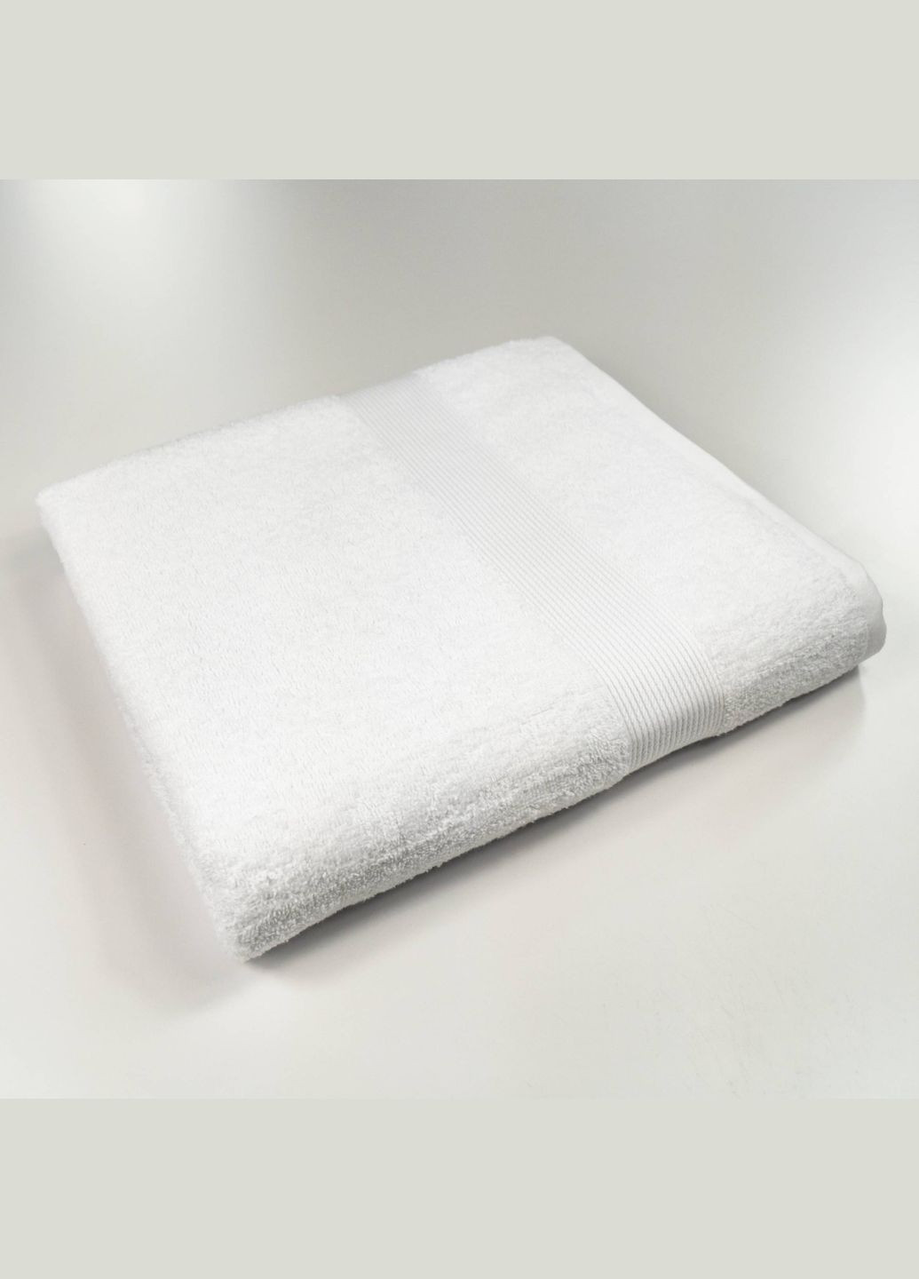 GM Textile банное махровое полотенце с бордюром 70х140см 400г/м2 () белый производство -