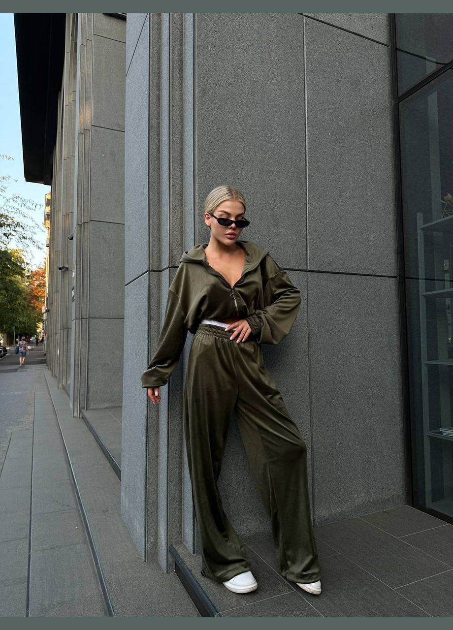 Женский велюровый костюм Adelante (322827402)