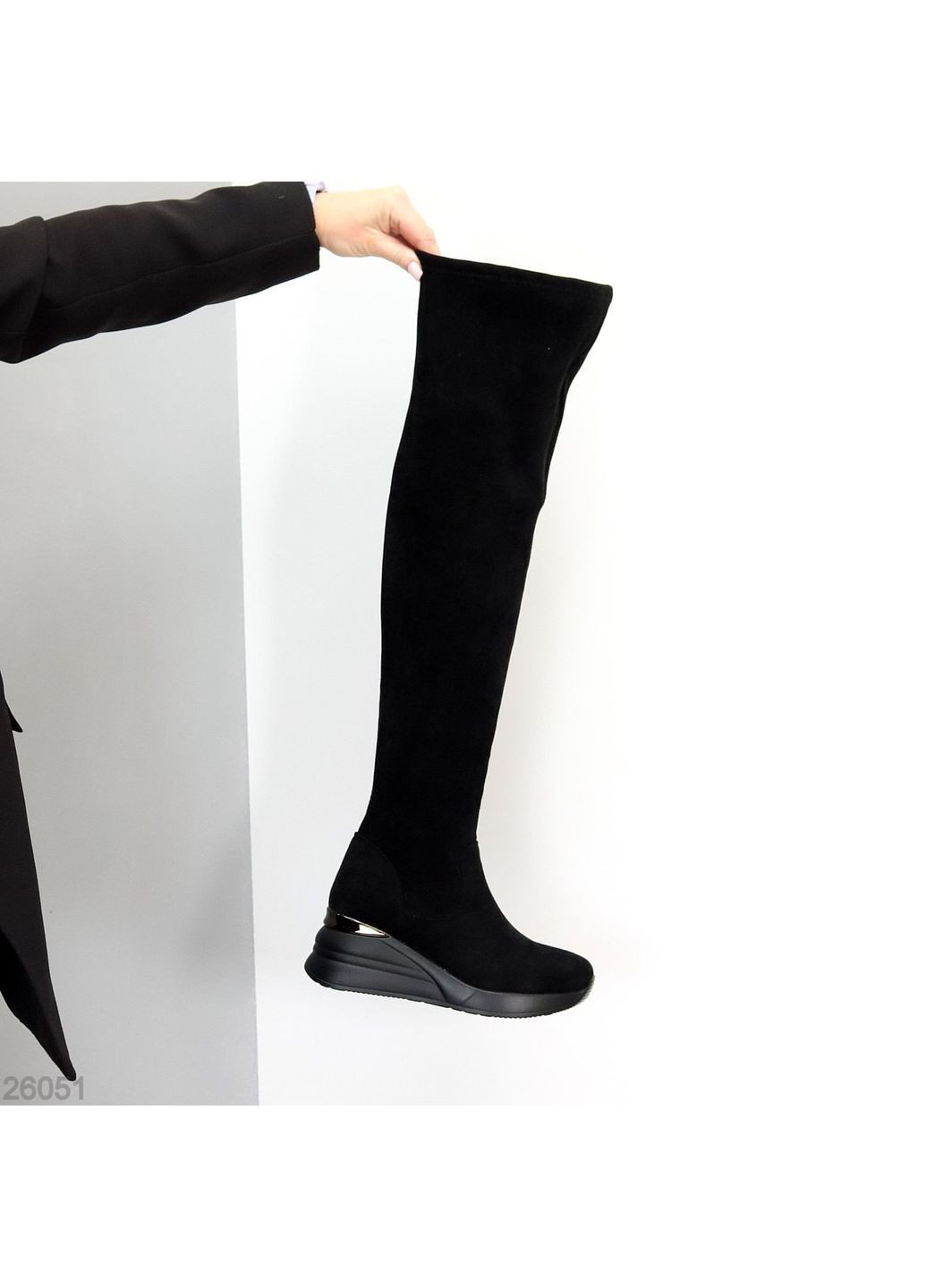 Черные осенние ботфорты risto No Brand