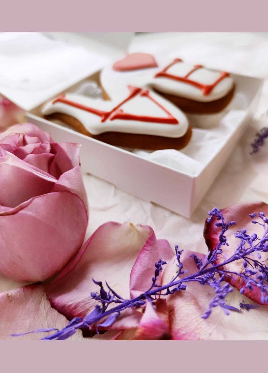 Печиво на День Святого Валентина, крафтовий медовий пряник зі спеціями LOVE No Brand (316322169)