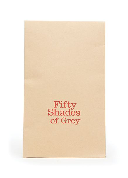 Ошейник с зажимами на соски Sweet Anticipation Collar Nipp CherryLove Fifty Shades of Grey (293293620)