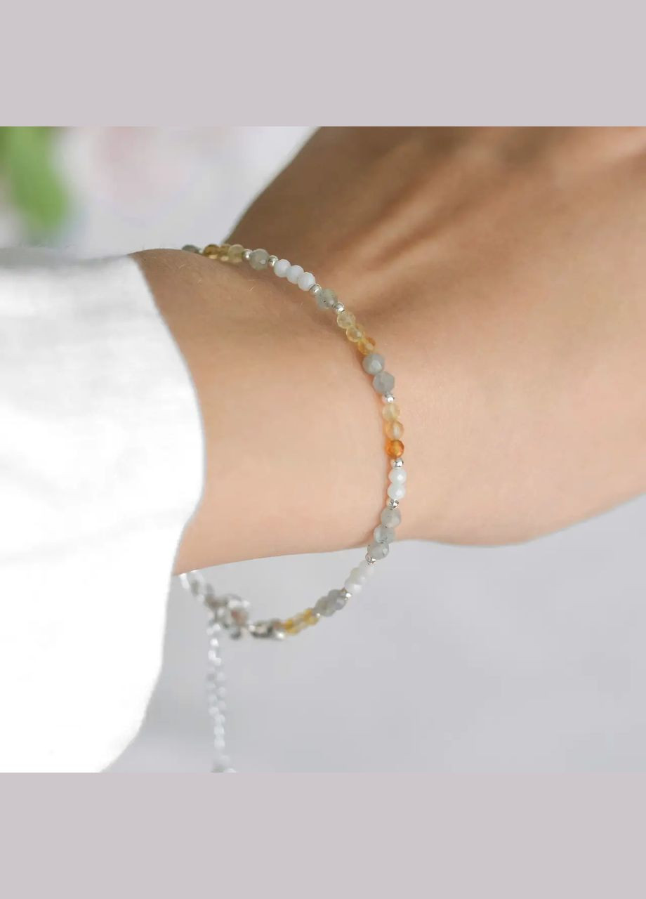 Браслет натуральный камень Цитрин, Лабрадор, Перламутр фур-ра гип-ный сплав цвет серебро d-3мм+- L-18-23см No Brand браслет (302319031)