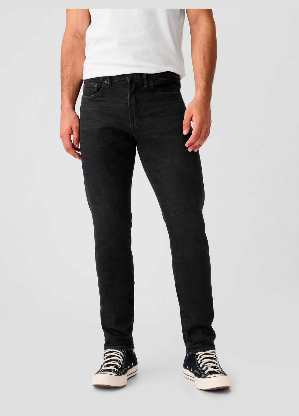 Черные демисезонные прямые, джоггеры джинсы slim taper gapflex черные Gap