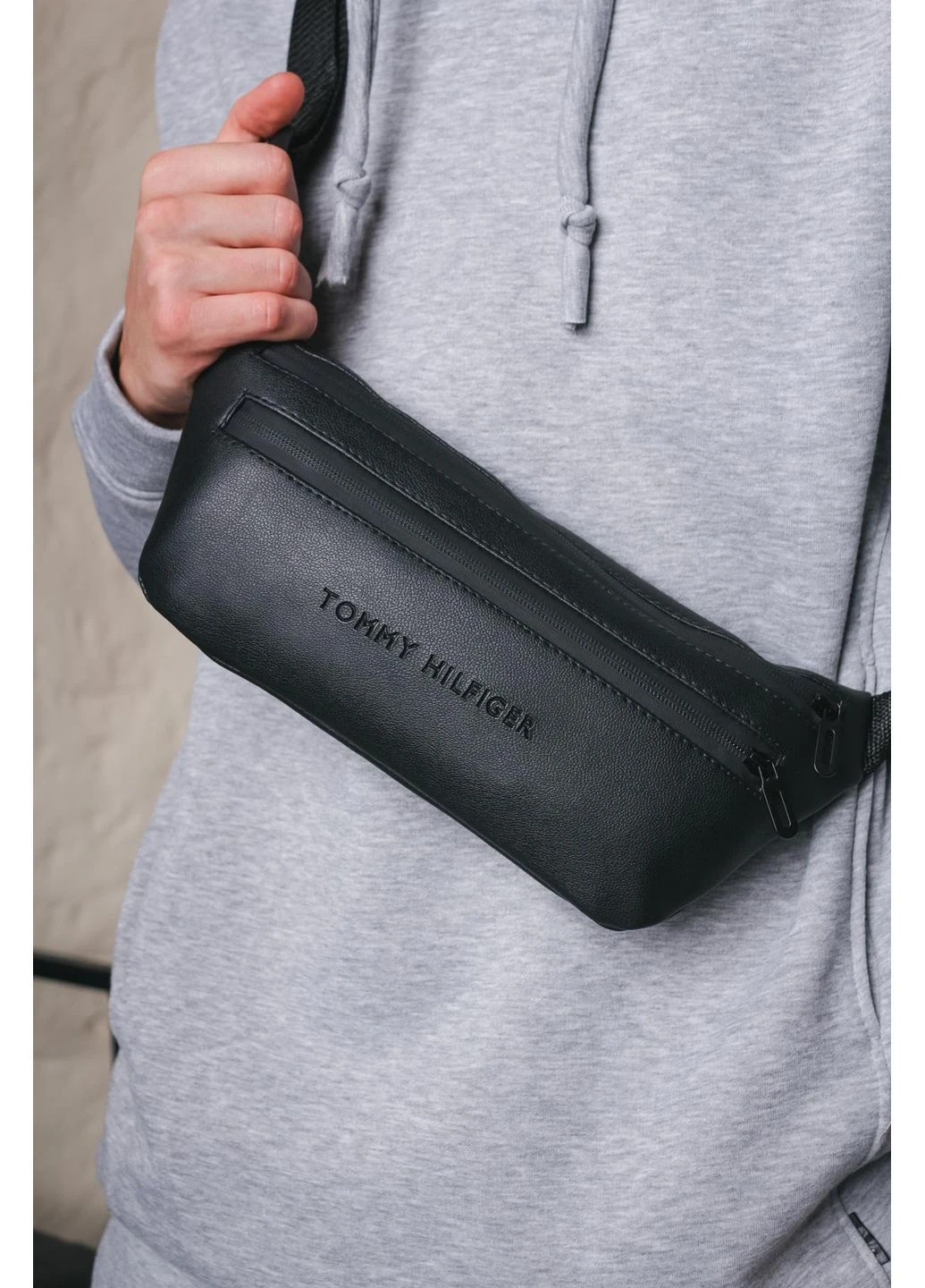 Классическая черная бананка Tommy Hilfiger из экокожи мужская качественная сумка через плечо на каждый день трендовая барсетка No Brand (402547782)